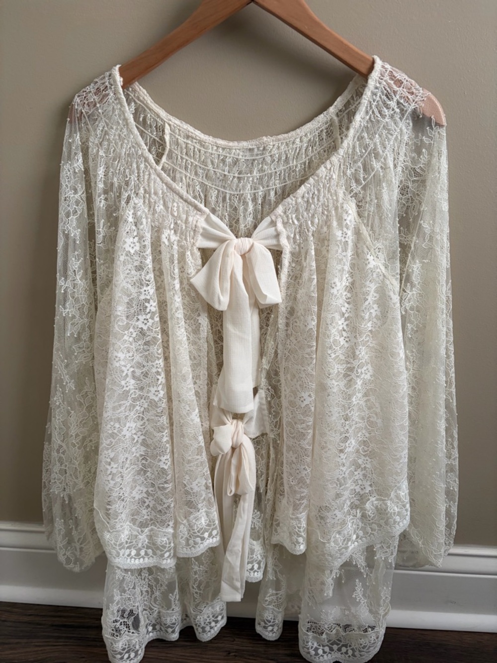 Free People Ivory Lace Off-Shoulder Peasant Blouse - Picture 5 of 6